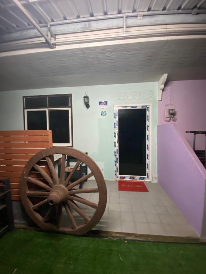 Nan Inn Bungalow Karon Buitenkant foto