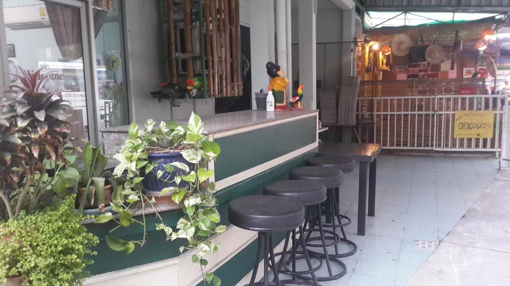 Nan Inn Bungalow Karon Buitenkant foto