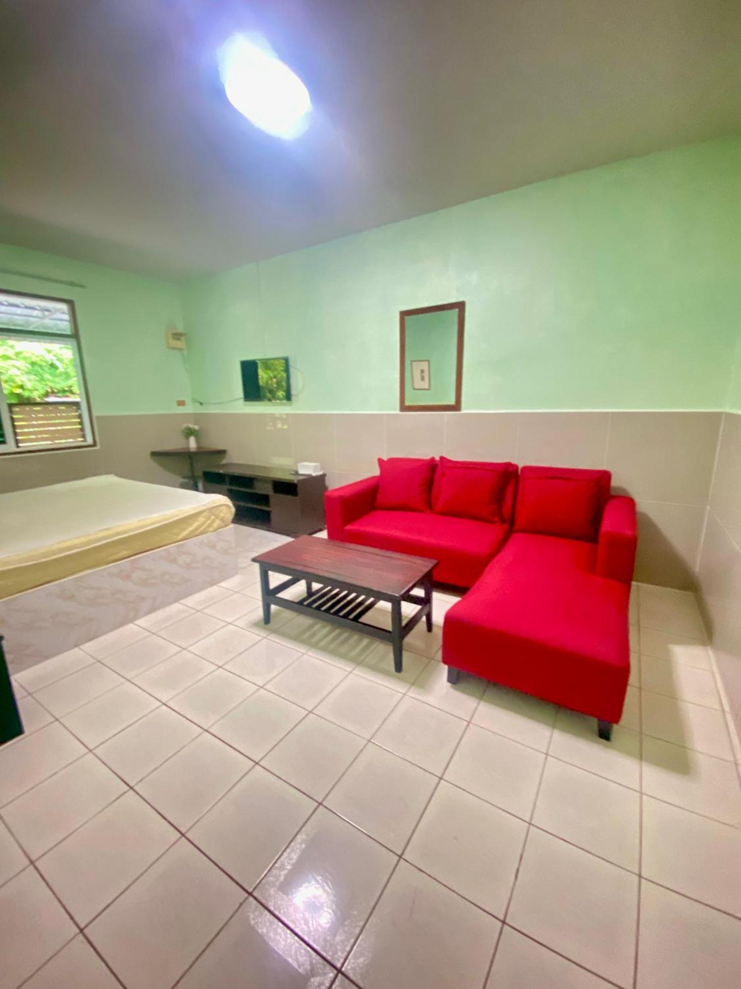 Nan Inn Bungalow Karon Buitenkant foto