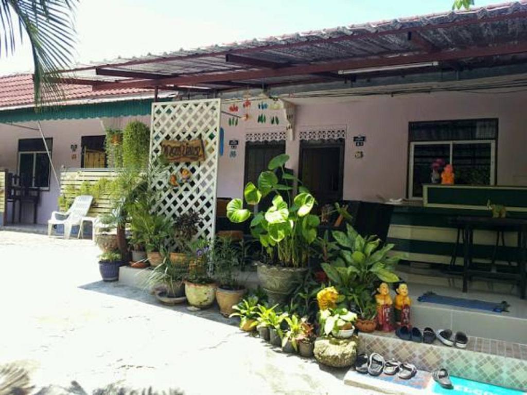 Nan Inn Bungalow Karon Buitenkant foto